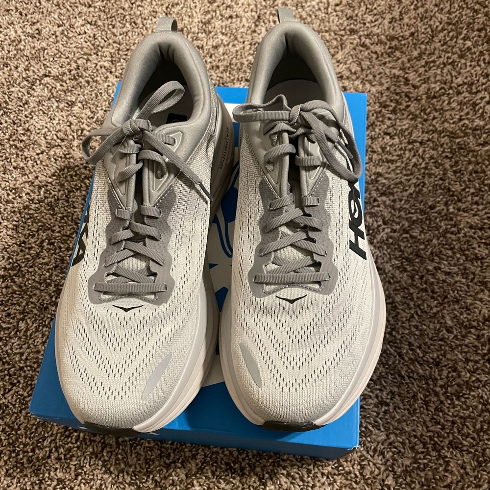 Hoka Bondi 8